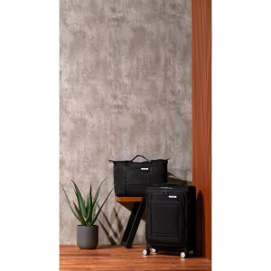 Samsonite UpLIFT Weekender Duffel