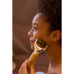 Wellable FSC Bamboo 3-in-1 Face Body & Roller Set