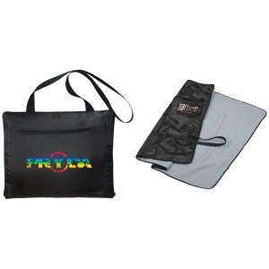 Tailgate Traveler Blanket Tote