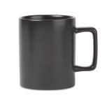 MATTE BLACK